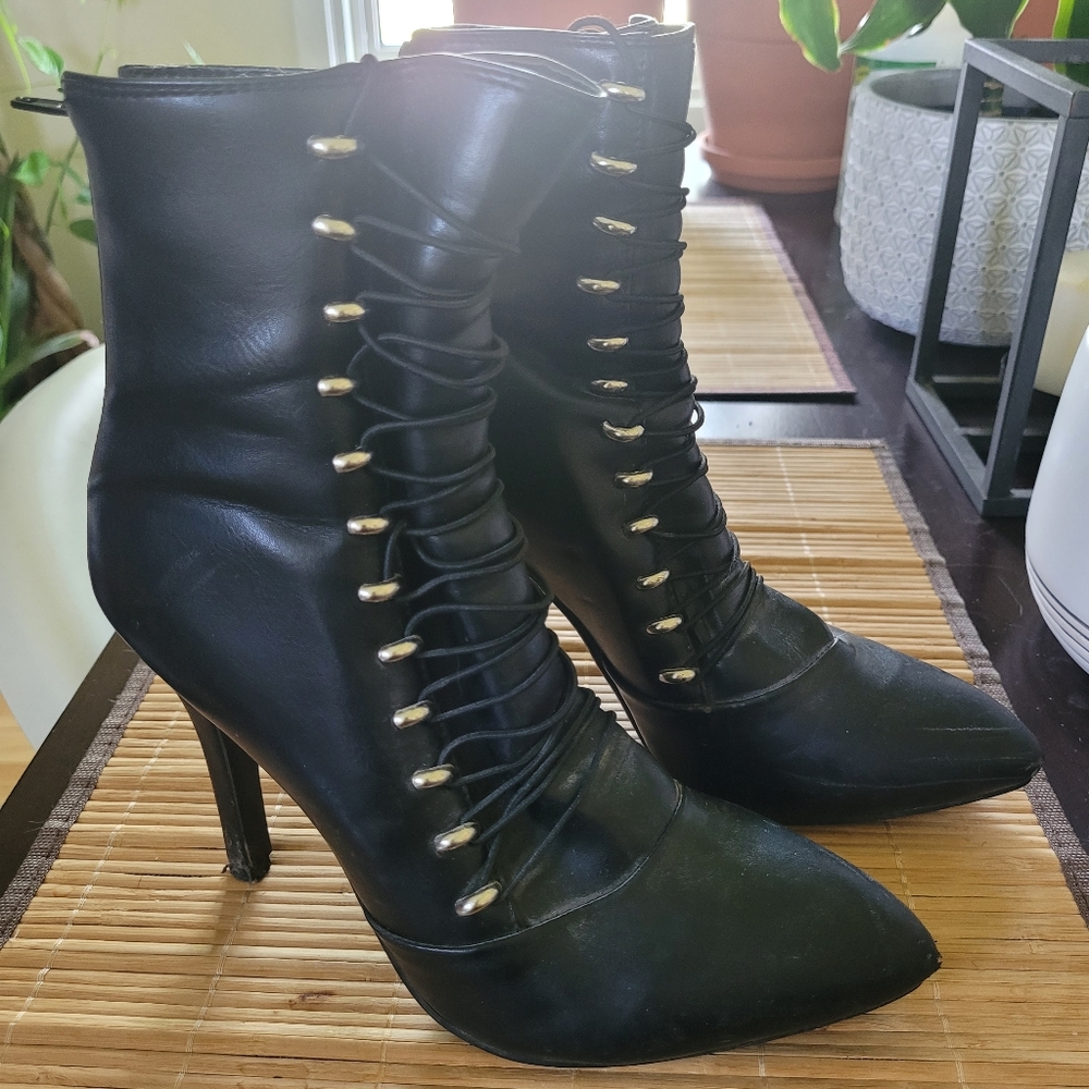 Tobi Ankle Boot
